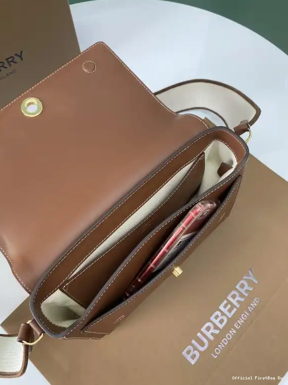 Official First Bag Ru Bag-25-8.5-18cm Crossbody BURBERRY Note 0511